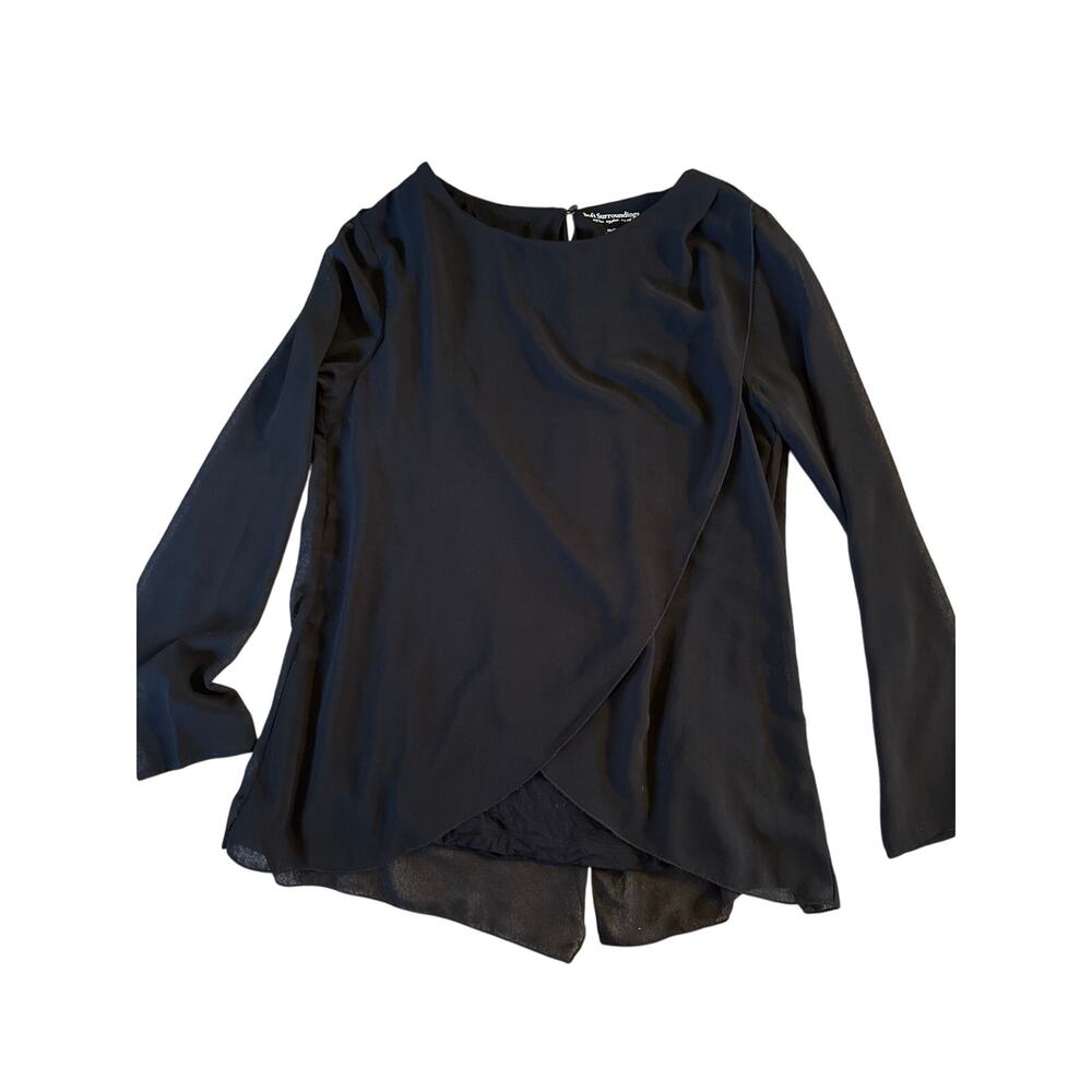 SOFT SURROUNDINGS size Medium top - black, sheer sleeves